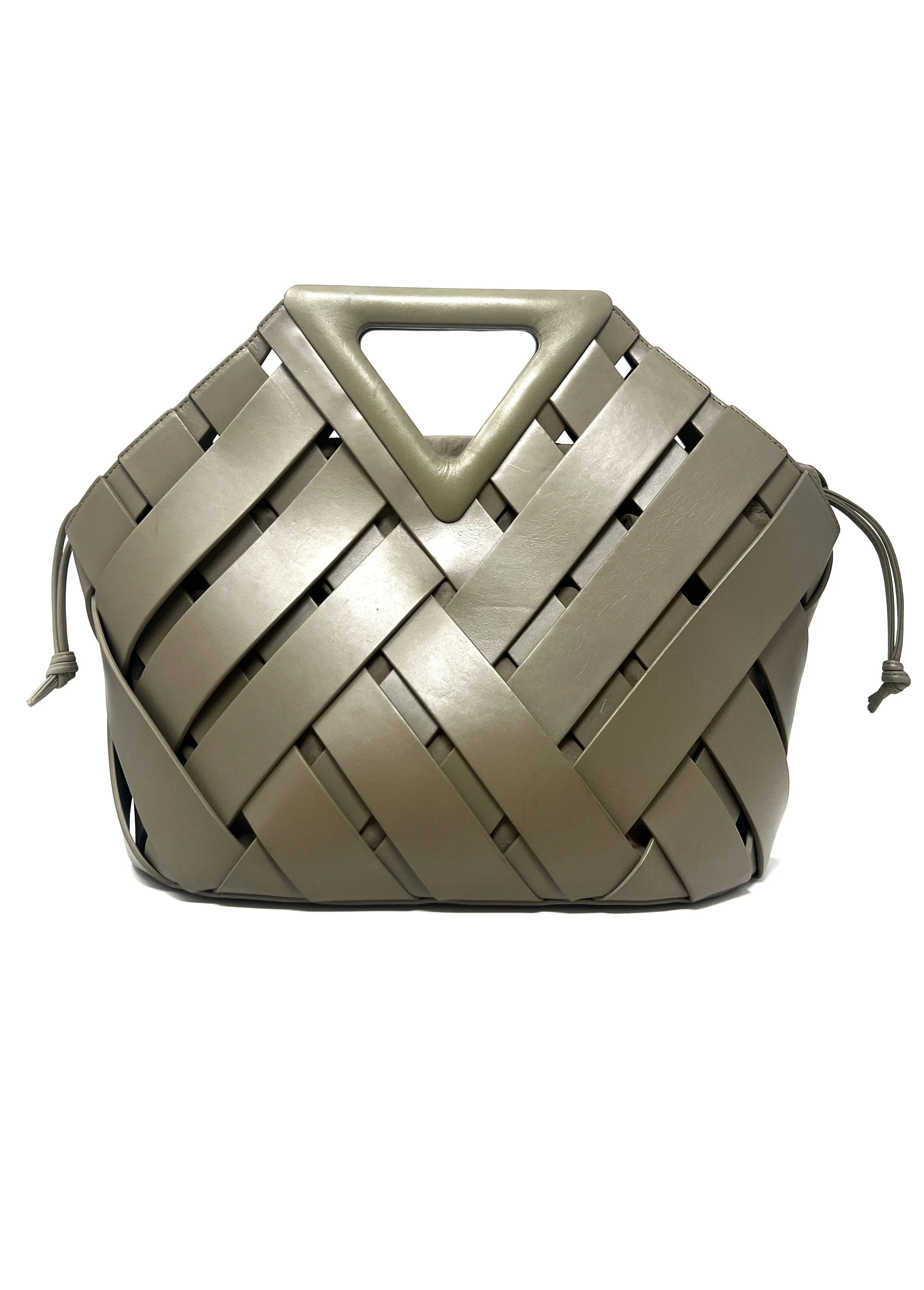 Bottega Veneta Basil 'Point' Leather Woven Basket Tote