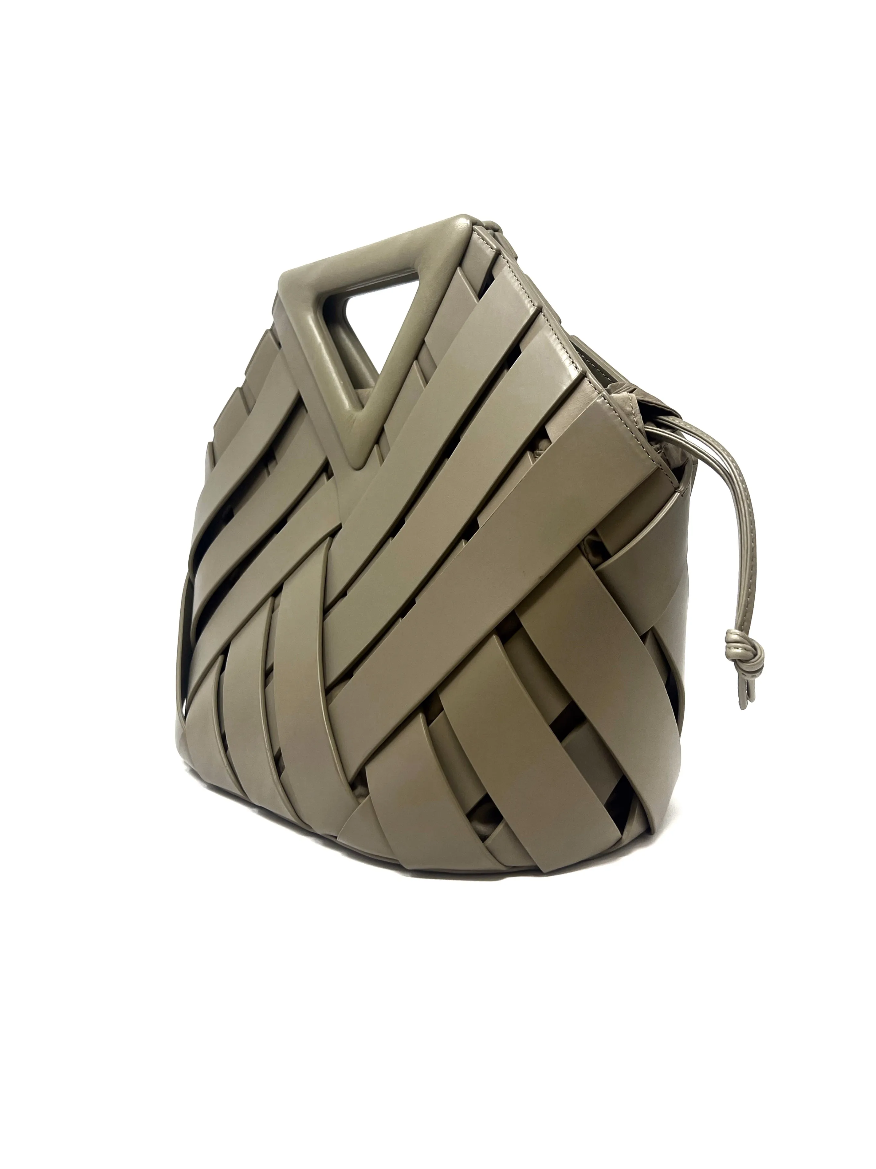 Bottega Veneta Basil 'Point' Leather Woven Basket Tote