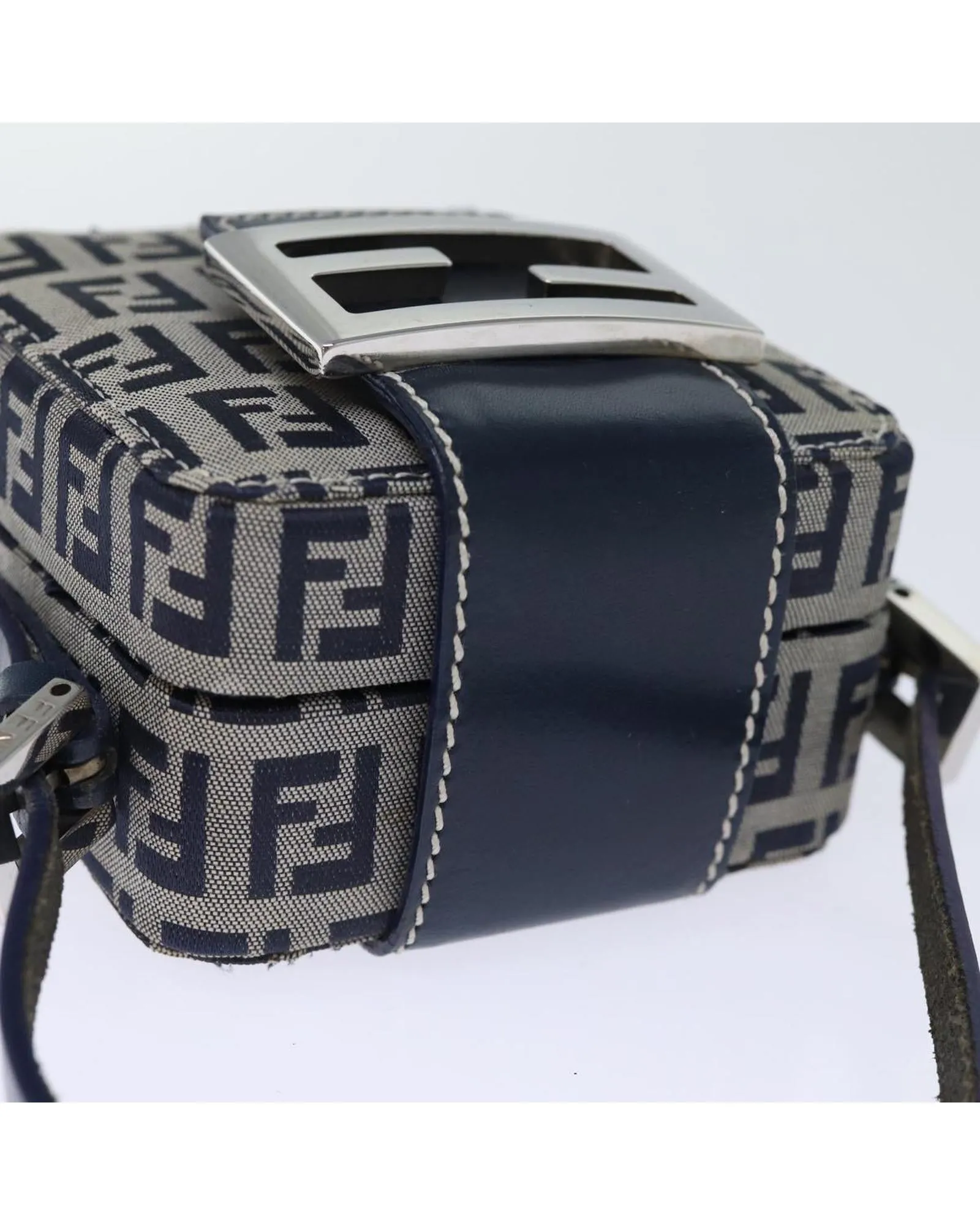 Canvas Navy Pouch with Zucchino Pattern and Minimalist Design