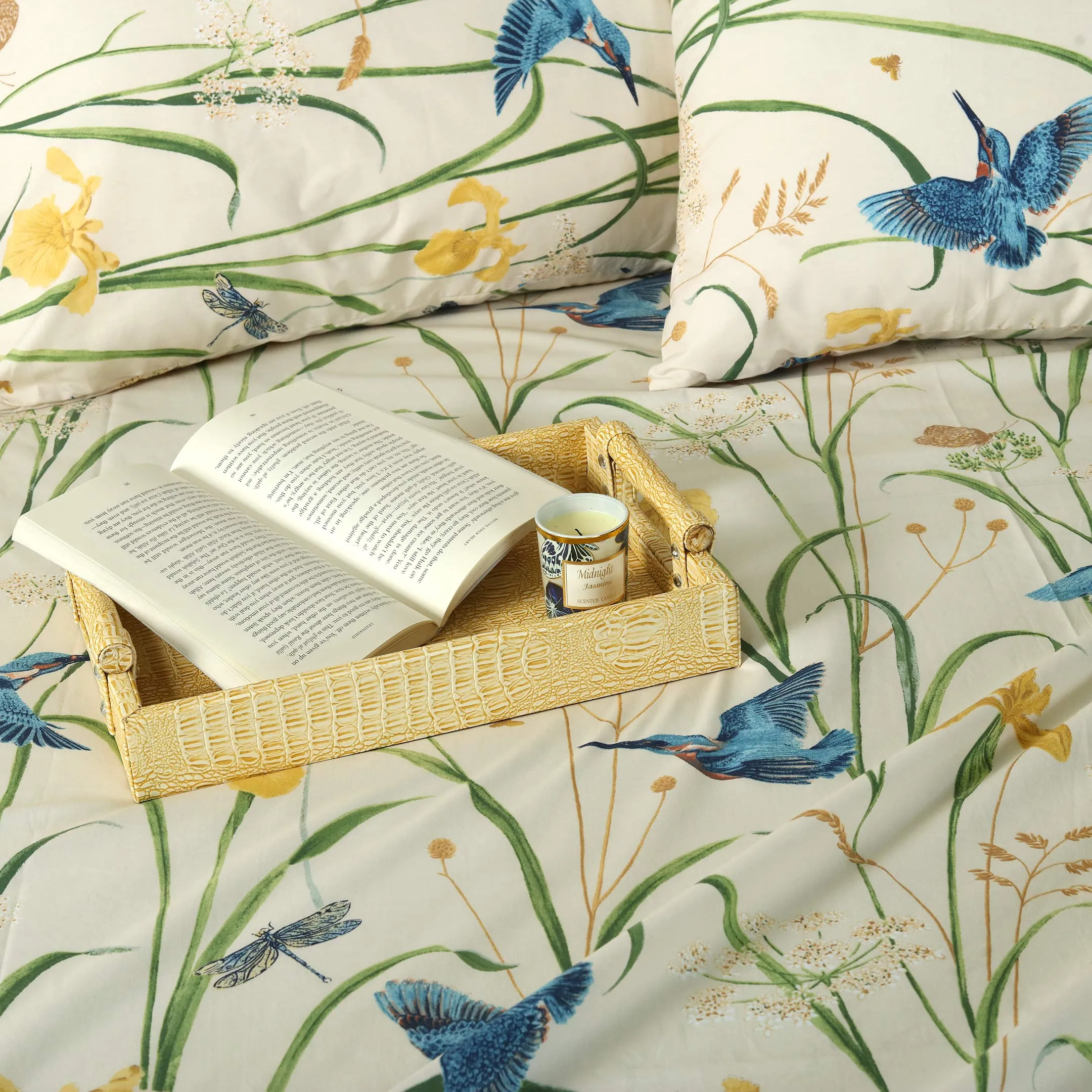 Fluttering Melody Printed Bedsheet