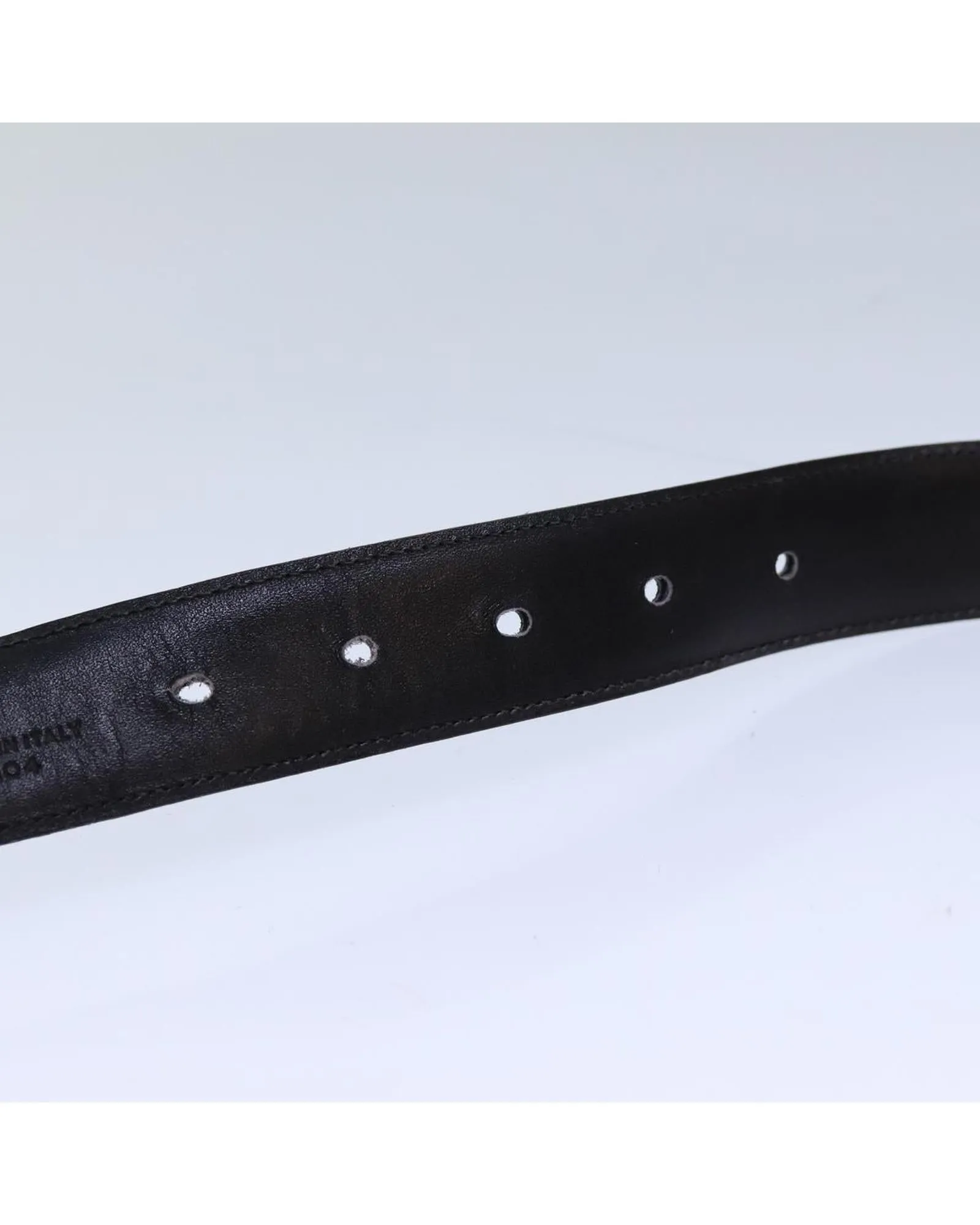 Luxury Leather Belt with Minimalist Design