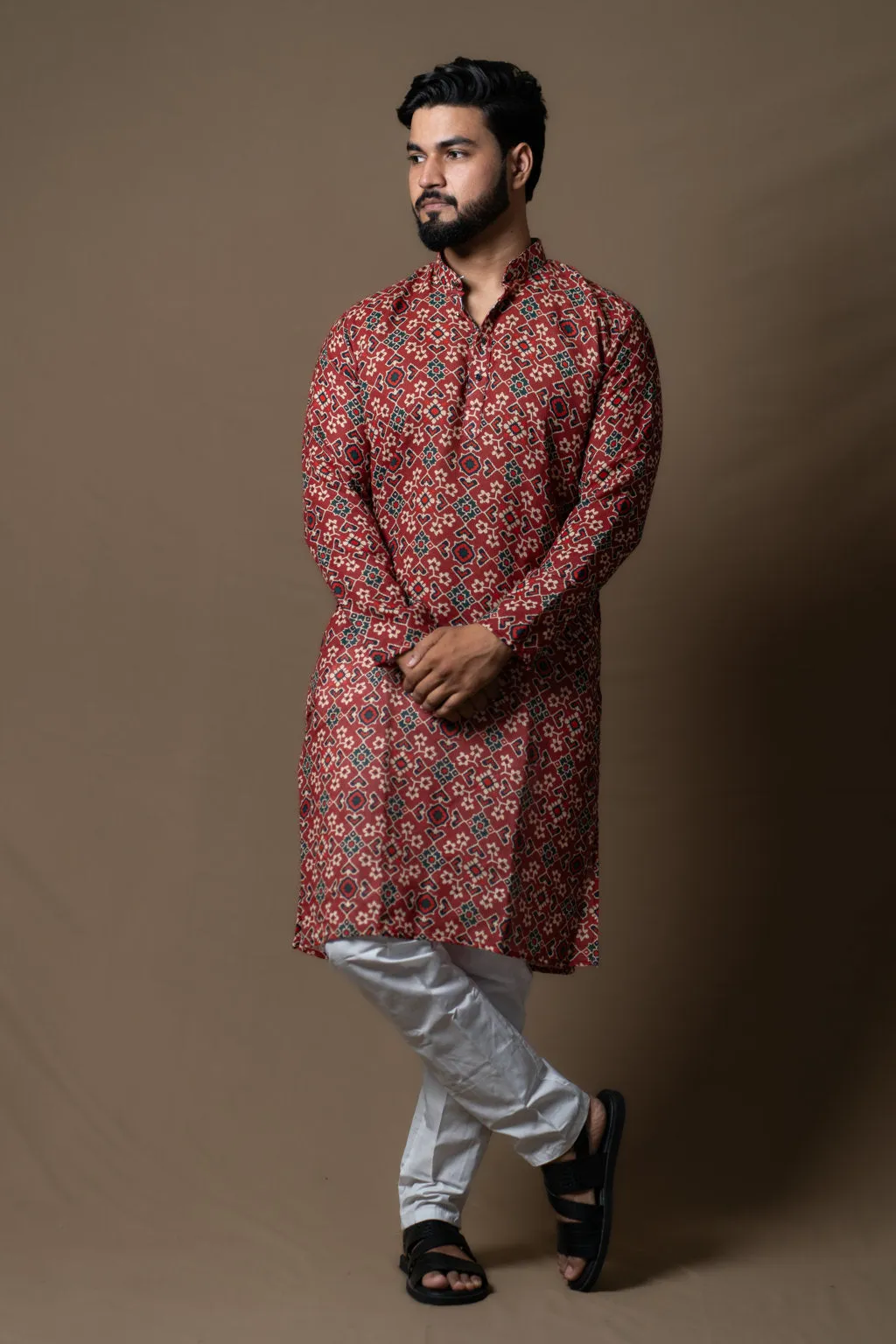 MAROON PRINTED KURTA PAJAMA