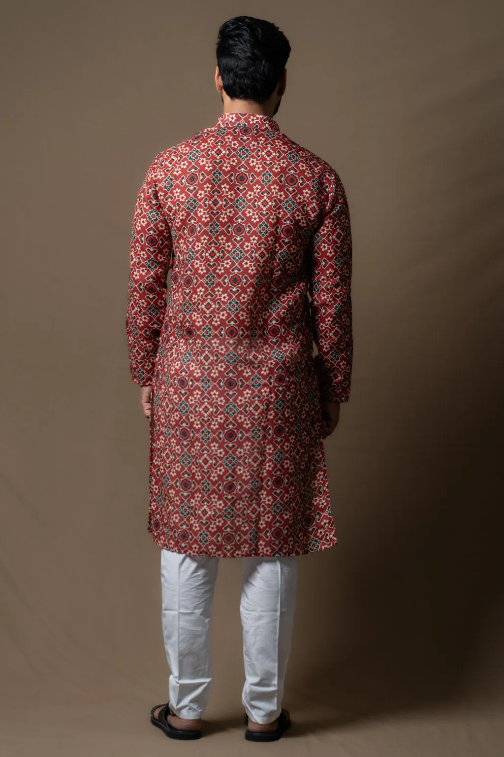 MAROON PRINTED KURTA PAJAMA