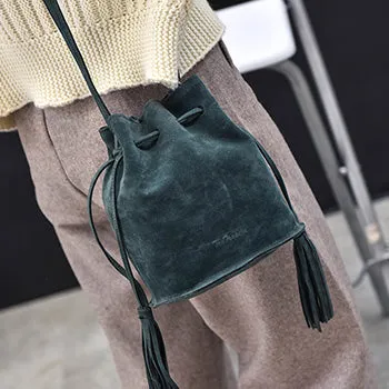 Tassel Bucket Shoulder Handbags